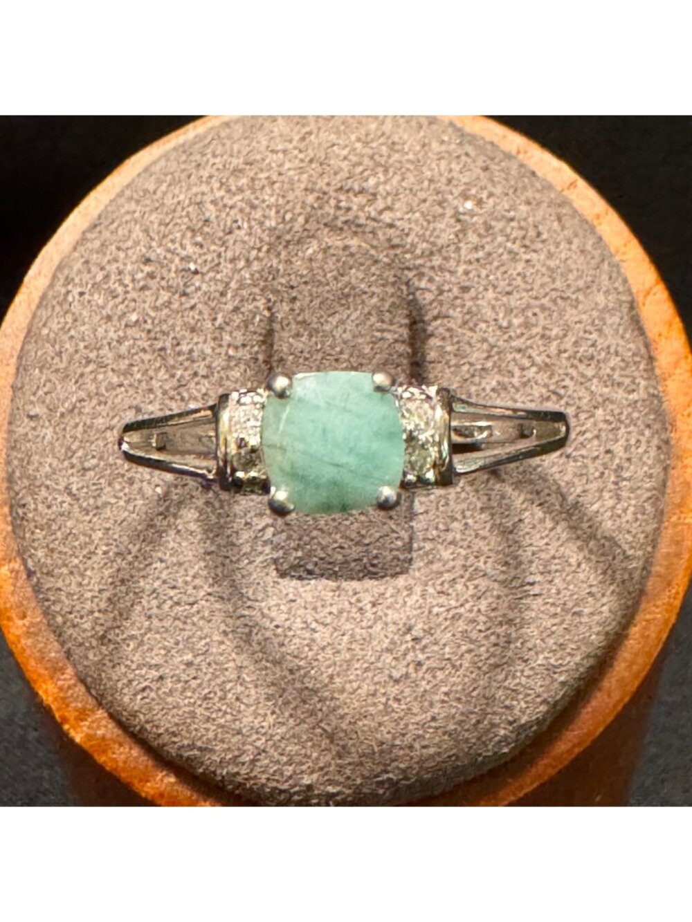 Sterling Silver 925 Emerald & CZ Ring Split Shoulder Stackable Ring Size 11